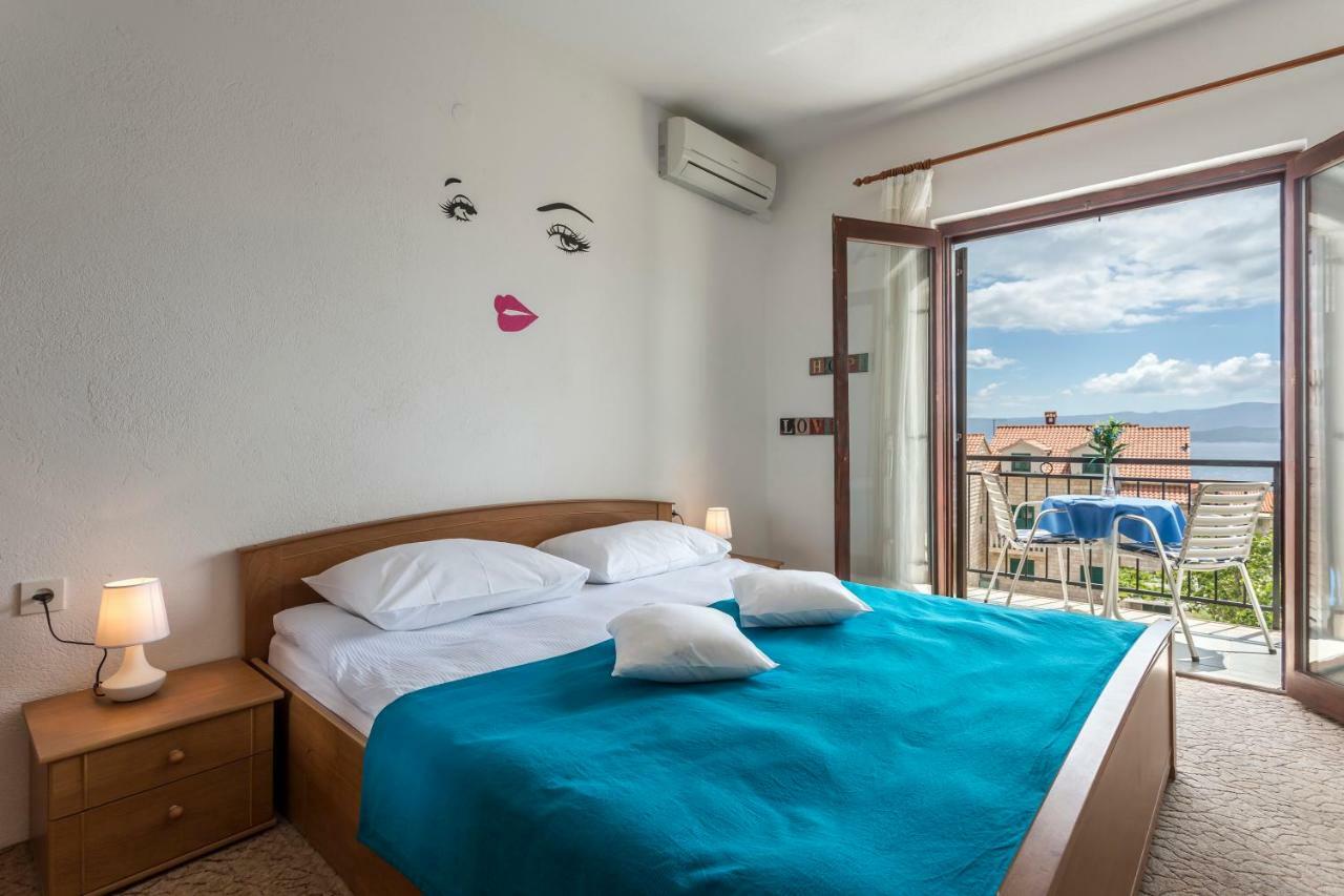 Apartmani Bezma Bol Exterior photo